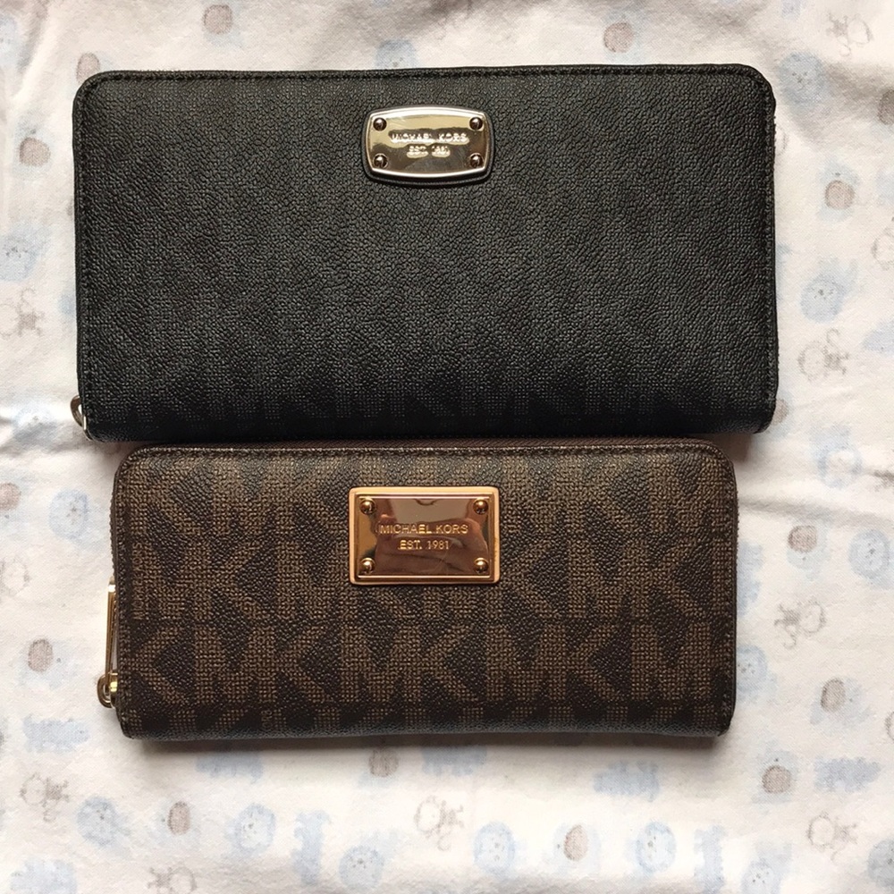 Michael Kors wallet